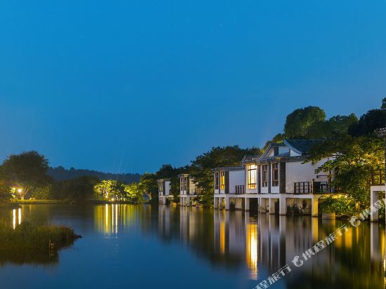 Wanlvgu Tourist Resort — hotel in Dongyuan