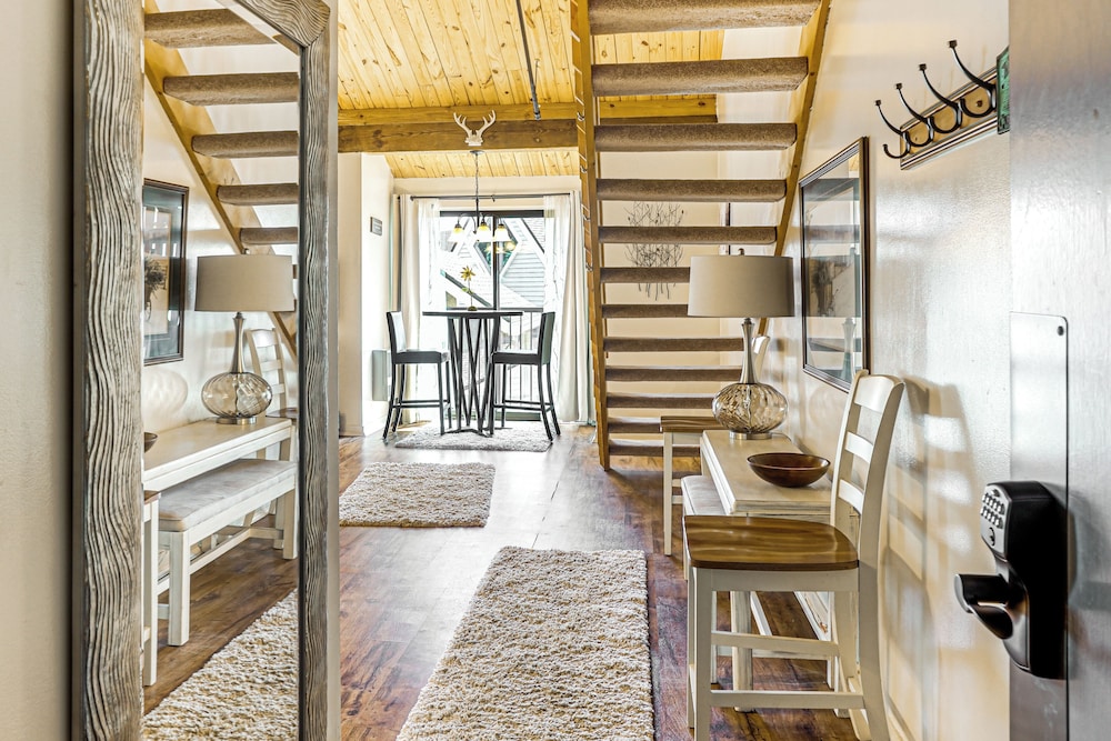 Hike Bike & Explore: Wintergreen Resort Condo - photo 14