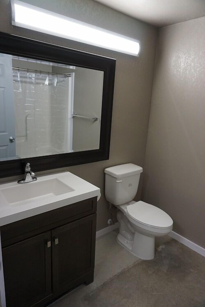Riverfront Studio Suites — Mankato — photo 5