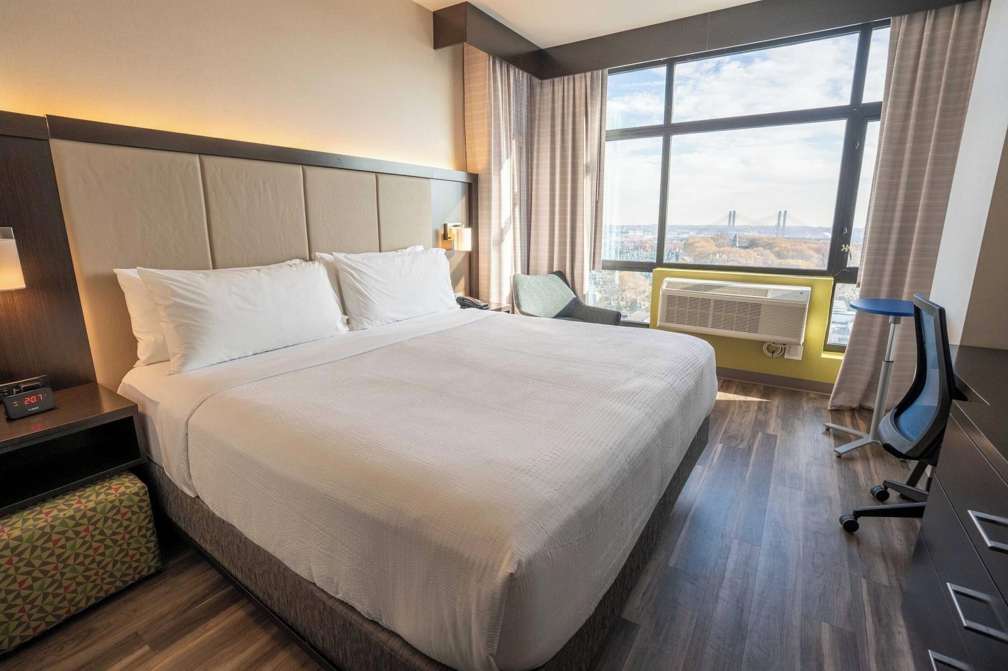 Holiday Inn Express Long Island City E New York by IHG - photo 19