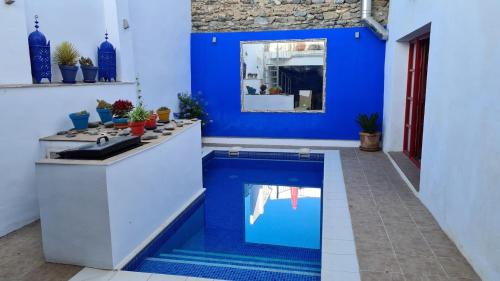 Casa Roja — 4-Star Luxury Hotel in Niguelas, Spain