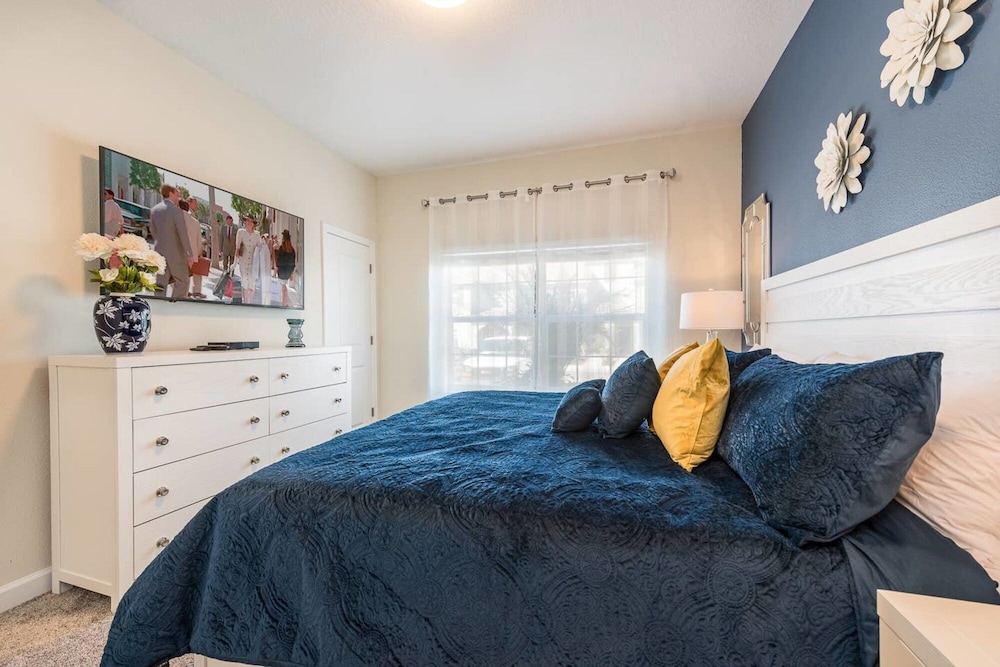 Spacious House Near Disney With Private Pool — 4-Star Luxury Hotel in Kissimmee, United States