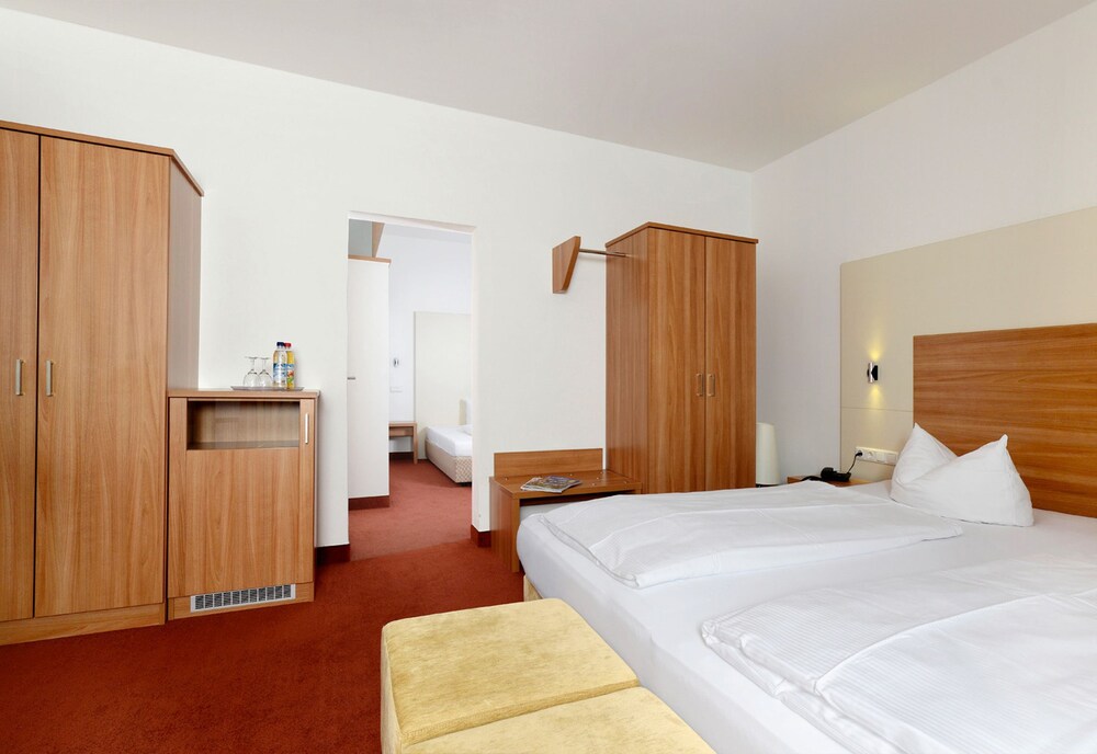 Hotel Bayerisch Meran — Bad Feilnbach — photo 4