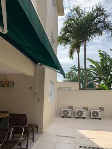 Apartamento 311 amplo com sacada e churrasqueira em Guaruja — 4-Star Luxury Hotel in Guaruja, Brasil