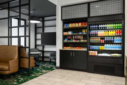 Hyatt Place Iowa City Downtown - photo 13