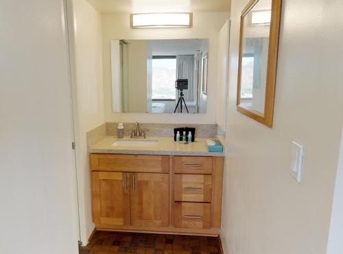 Tower 1 Suite 3011 QQP condo - photo 10
