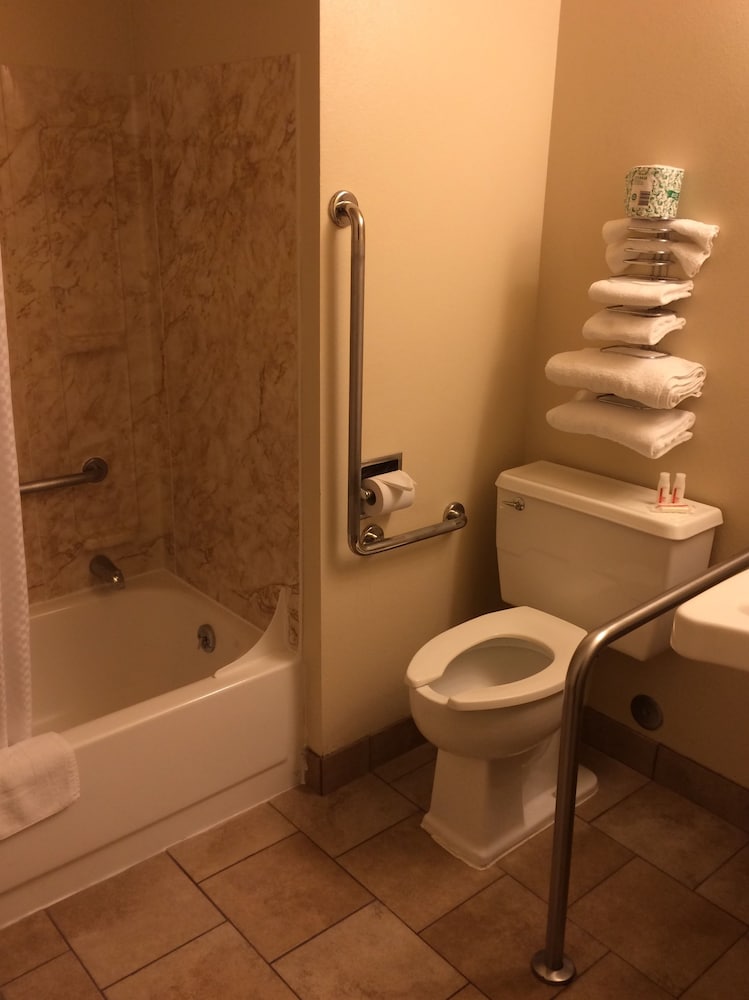 Super 8 by Wyndham Idaho Falls - photo 26