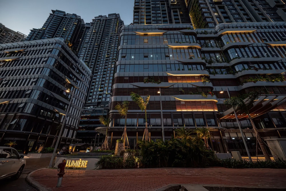 Lumiere Riverside Luxury Condo District 2 — 4-Star Luxury Hotel in Ho Chi Minh City, Vietnam