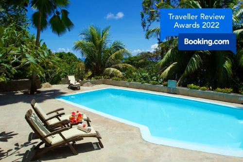 Hillcrest Villas — 4-Star Luxury Hotel in Victoria, Seychelles