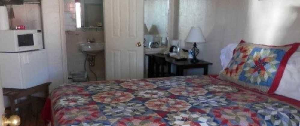 Westward Motel - photo 4
