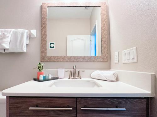 Balmoral Resort 195al 3 Bedroom Home by RedAwning - photo 16