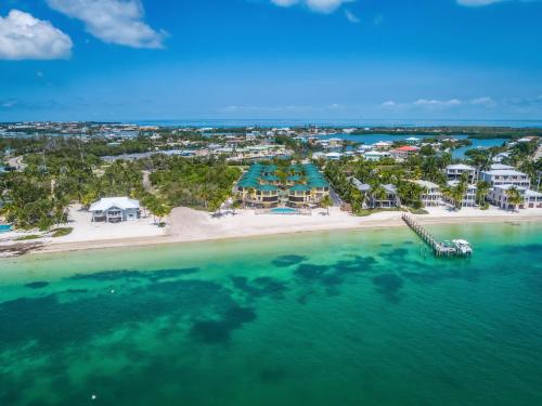 Coco Plum Beach & Tennis Club & Marina - photo 7