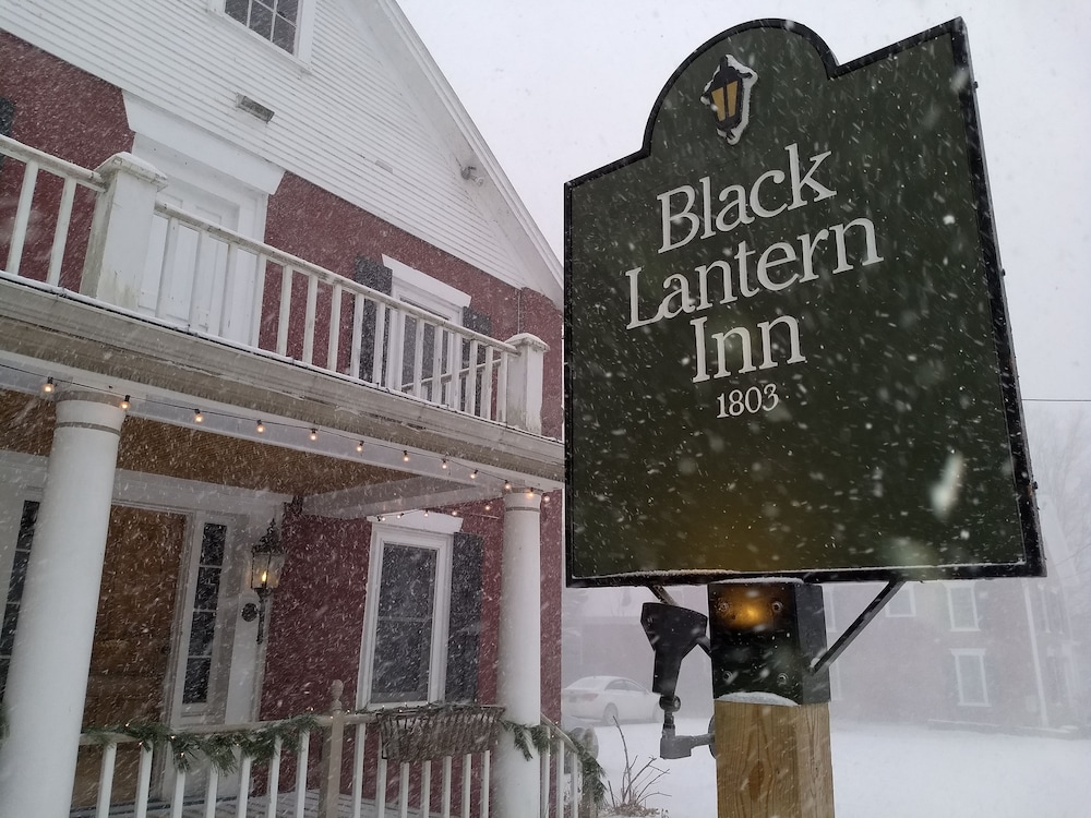 Black Lantern Inn - photo 30