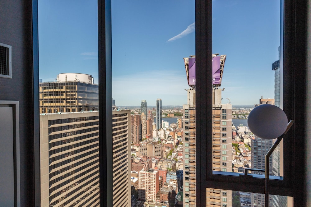 Tempo by Hilton New York Times Square - photo 46