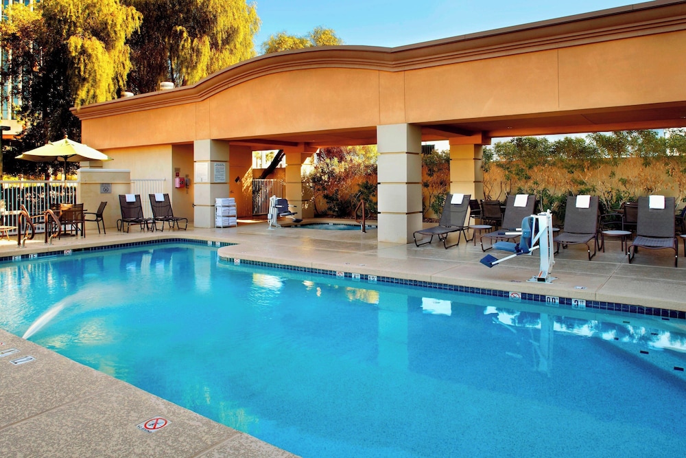 Fairfield Inn & Suites by Marriott Phoenix Midtown - photo 8