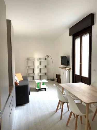 Milano Studio B — 4-Star Luxury Hotel in Milan, Italy
