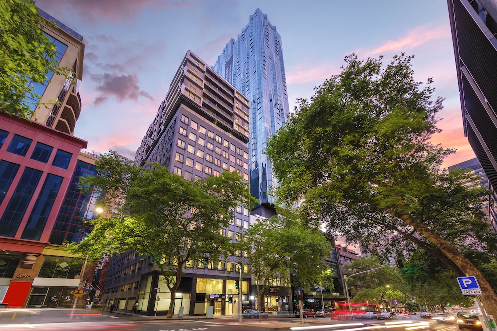 Brady Apartment Hotel Hardware Lane in Melbourne, Australia
