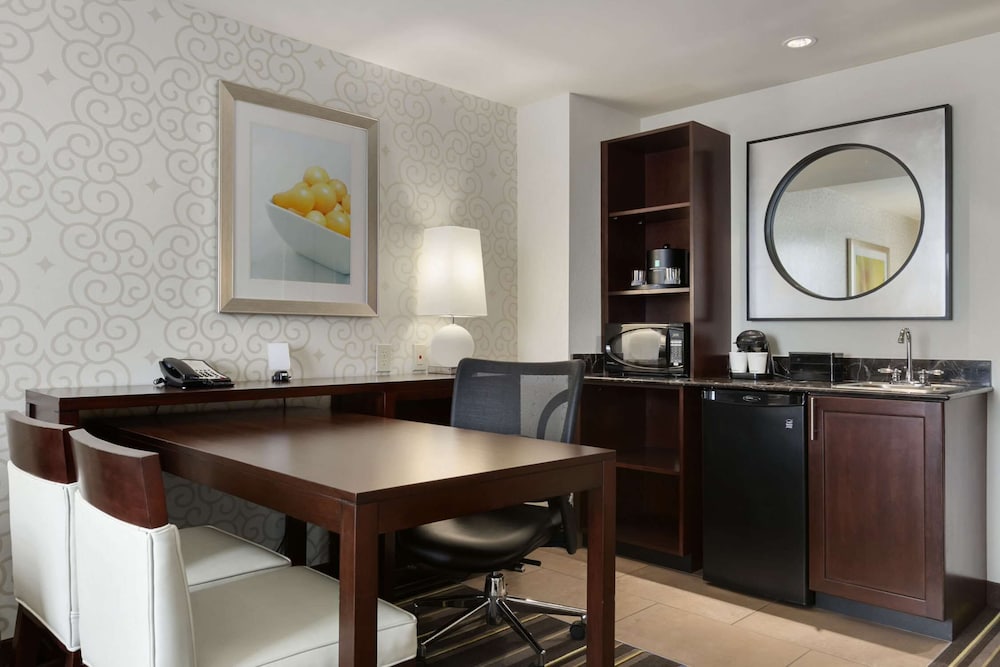 Embassy Suites by Hilton Savannah Airport - photo 24