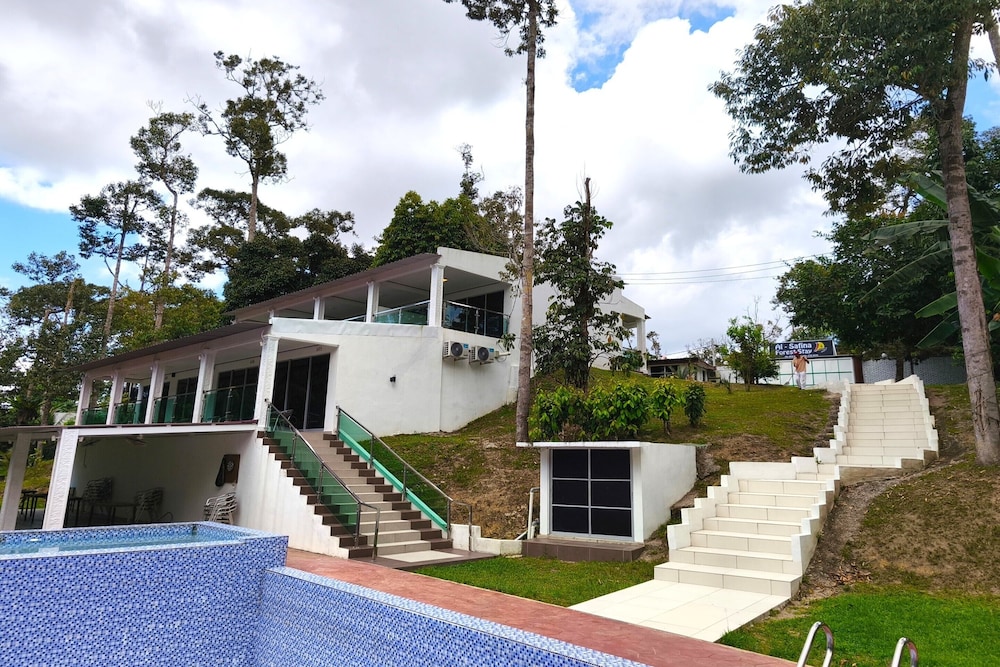 AlSafina Forest Stay in Kertih, Malaysia