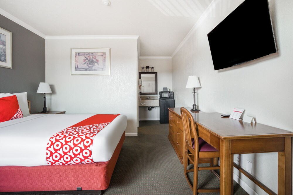 Americas Best Value Inn and Suites - photo 7