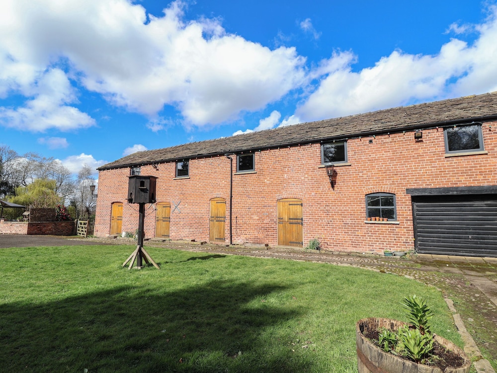 Lake View Barn — 4-Star Luxury Hotel in Macclesfield, United Kingdom