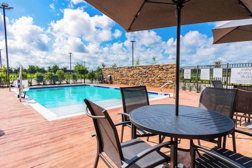 Fairfield by Marriott Inn & Suites Houston League City - photo 24