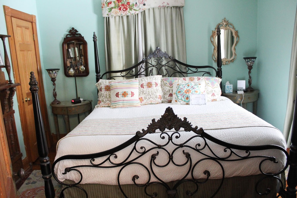 Sweetwater Branch Inn - photo 61