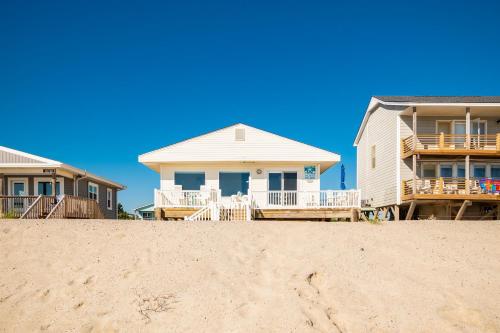 Lisa Lu by Oak Island Accommodations - photo 32