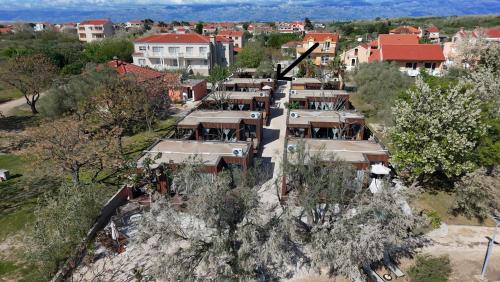 Luxury Seaside Villa Privlaka with Jacuzzi and sauna 10 Gardens Beach & Relax Croatia — 4-Star Luxury Hotel in Privlaka, Croatia