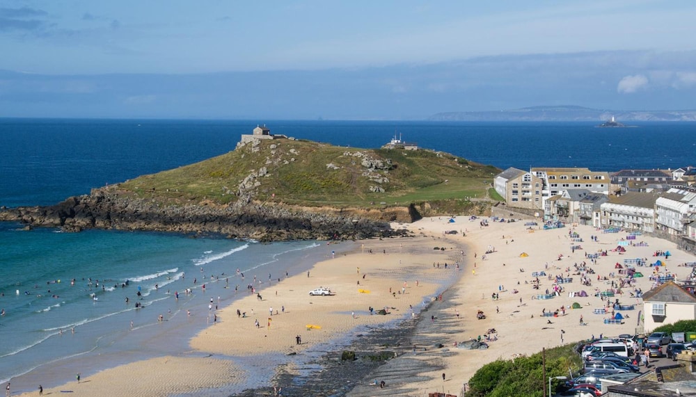 Atlantic Heights Luxury Guesthouse — 4-Star Luxury Hotel in St Ives, United Kingdom
