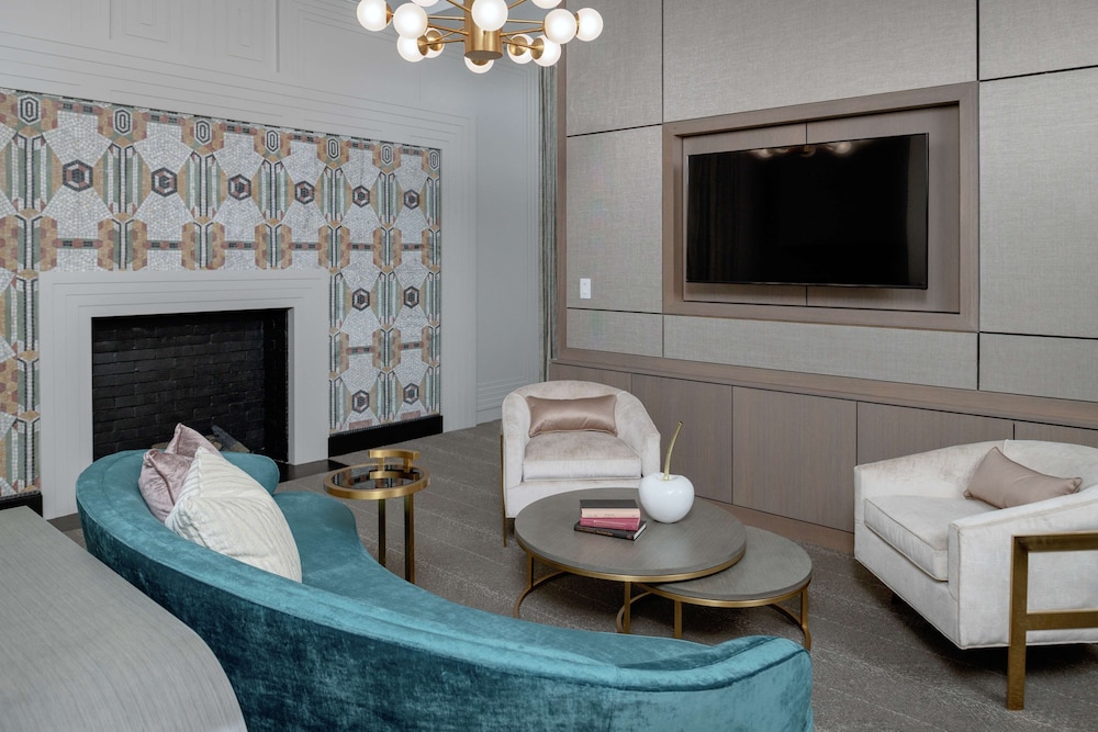 Tulsa Club Hotel Curio Collection by Hilton - photo 25