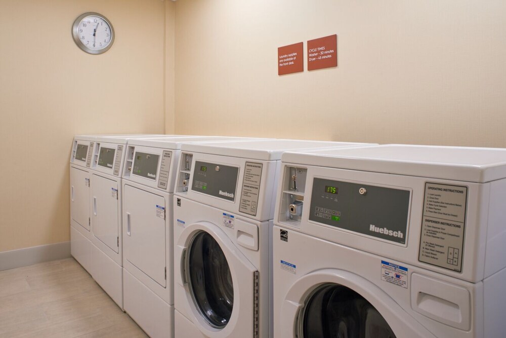 TownePlace Suites by Marriott Grand Rapids Airport - photo 18