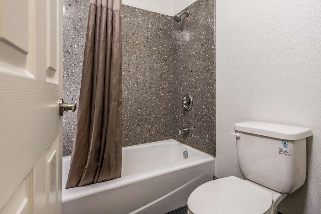 Motel 6 Westley CA - photo 17