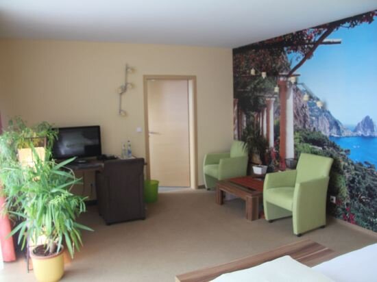 Atrium Garni — hotel in Herzogenaurach