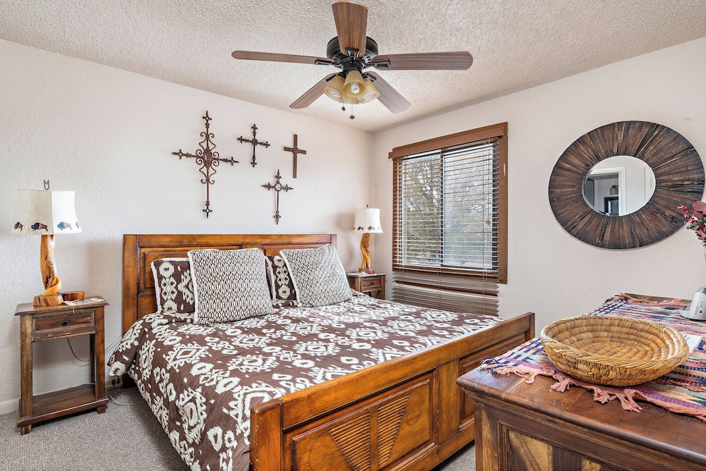 Fort Marcy Suites by All Seasons Resort Lodging - photo 38