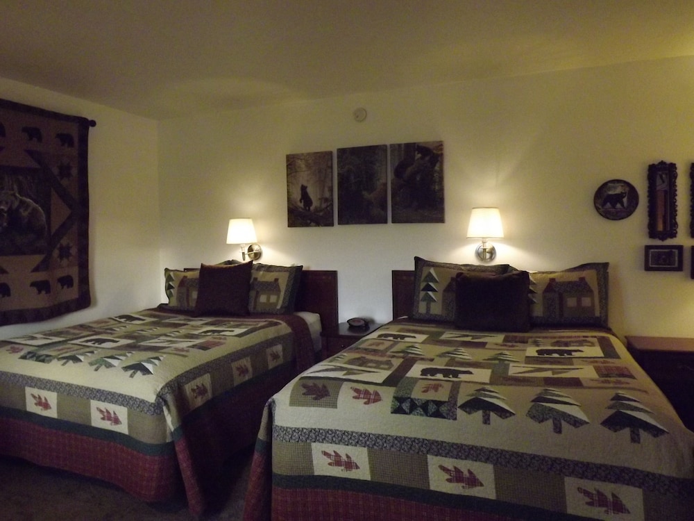 Crest Country Inn - photo 85
