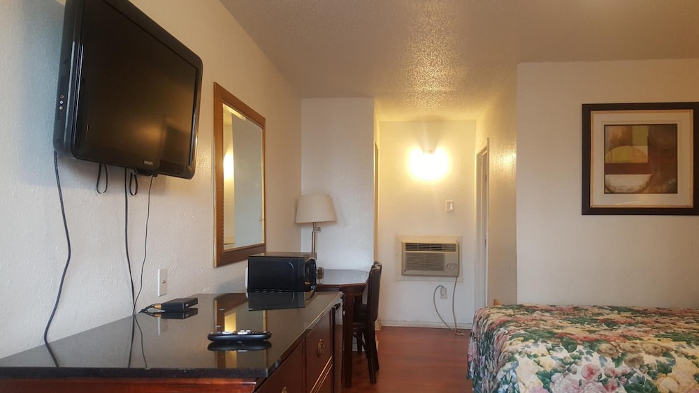 Monte Carlo Motel - photo 12