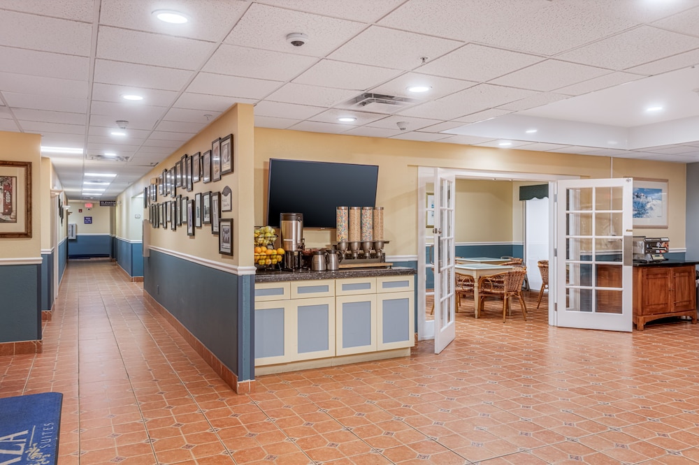 Hutchinson Island Hotel - photo 5