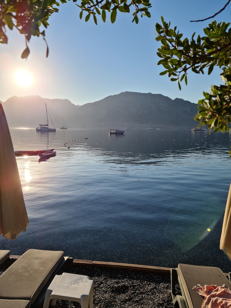 Akkum Gezer Motel — Marmaris