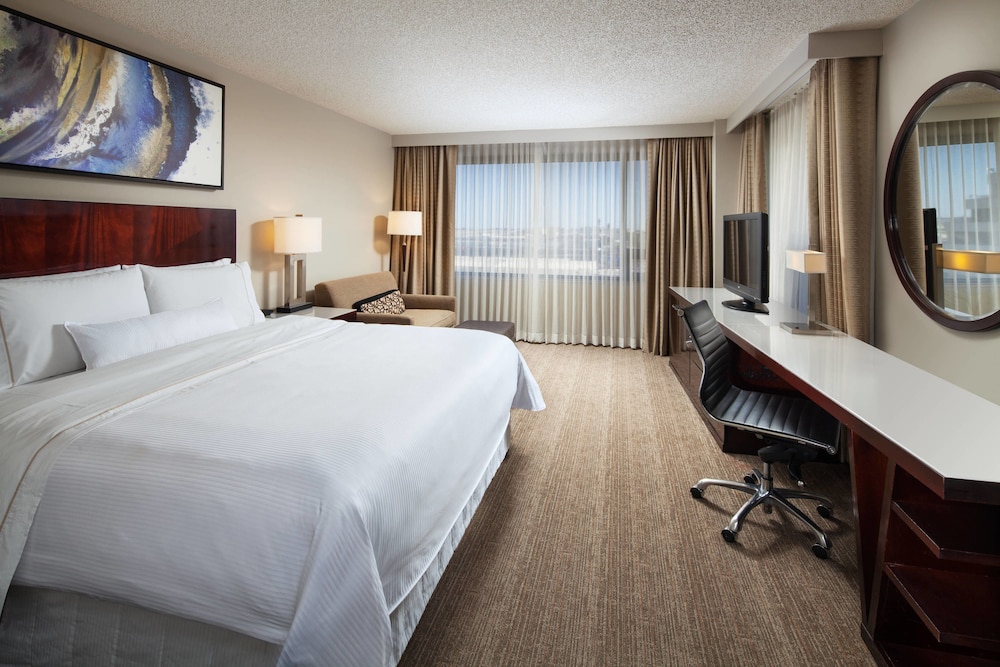 The Westin Los Angeles Airport - photo 22