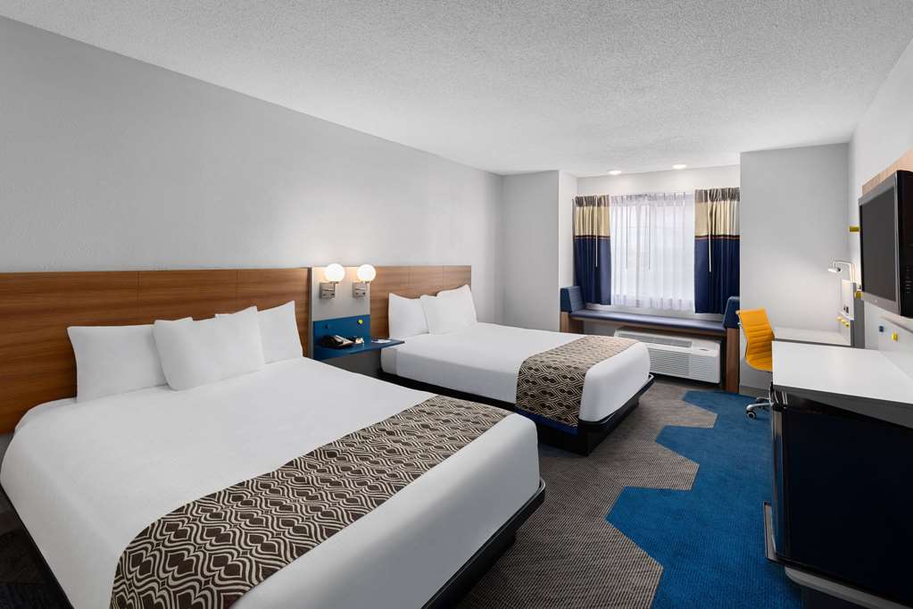 Microtel Inn by Wyndham Bowling Green - photo 16