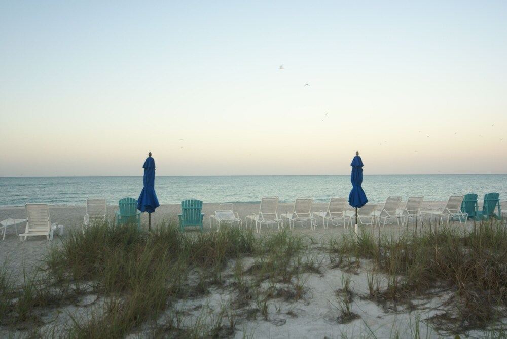 Sandpiper Inn - last minute hotel in Longboat Key