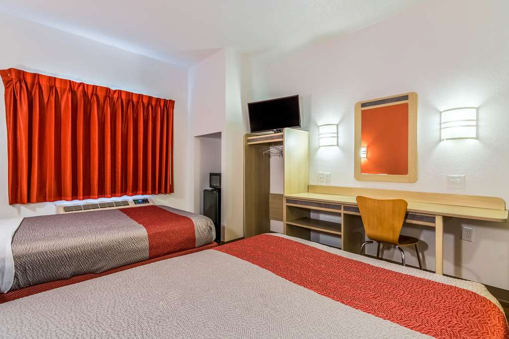 Motel 6 Fort Mill SC Charlotte - photo 15