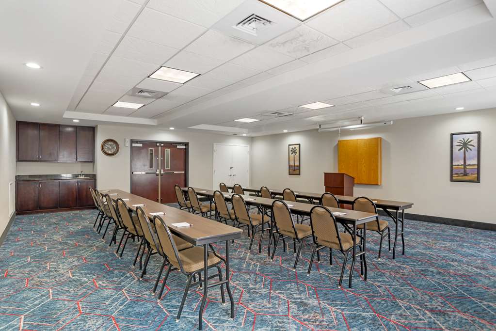 Best Western Plus Daphne Inn & Suites - photo 30