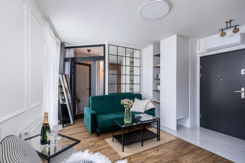 Apartment Premium with Air Conditioning city heart in Cracow — 4-Star Luxury Hotel in Krakow, Poland