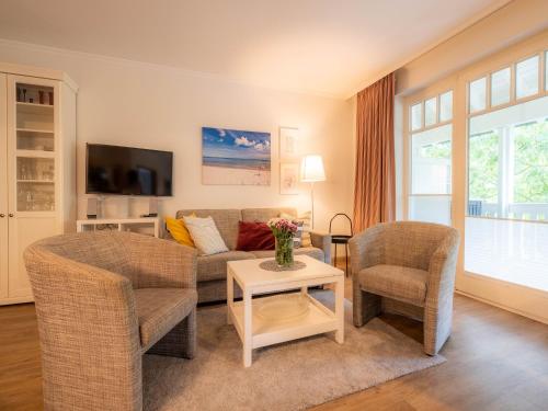 Dünenpark Binz Komfortplus Ferienwohnung mit 1 Schlafzimmer und Balkon im Obergeschoss 279 — 4-Star Luxury Hotel in Ostseebad Binz, Germany