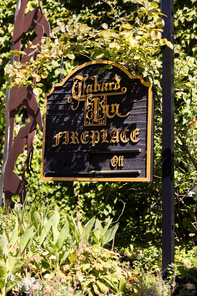 Tabard Inn - photo 149