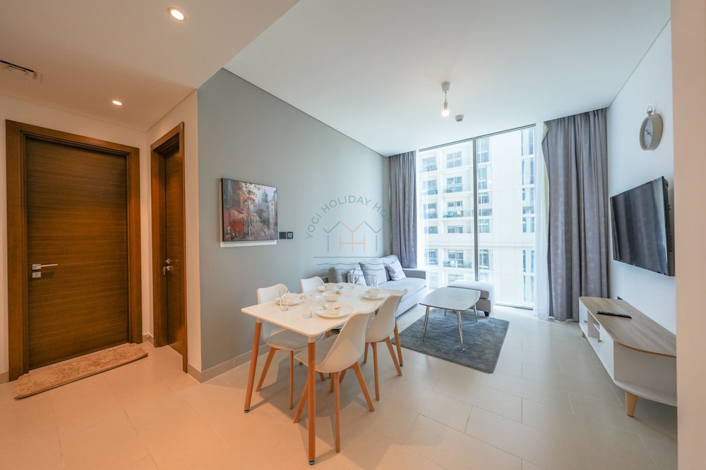 Yogi Unwind in this 1BR at Sobha Creek Vistas Reserve — 4-Star Luxury Hotel in Dubai, United Arab Emirates