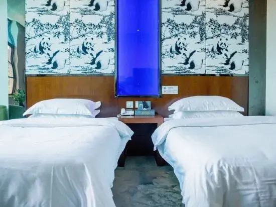 Jiatai Hotel - carbon neutral hotel in Kunming