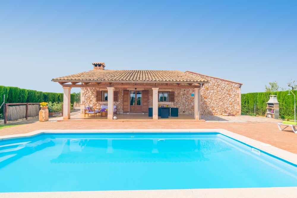 Can Grau Petit — 4-Star Luxury Hotel in Sencelles, Spain